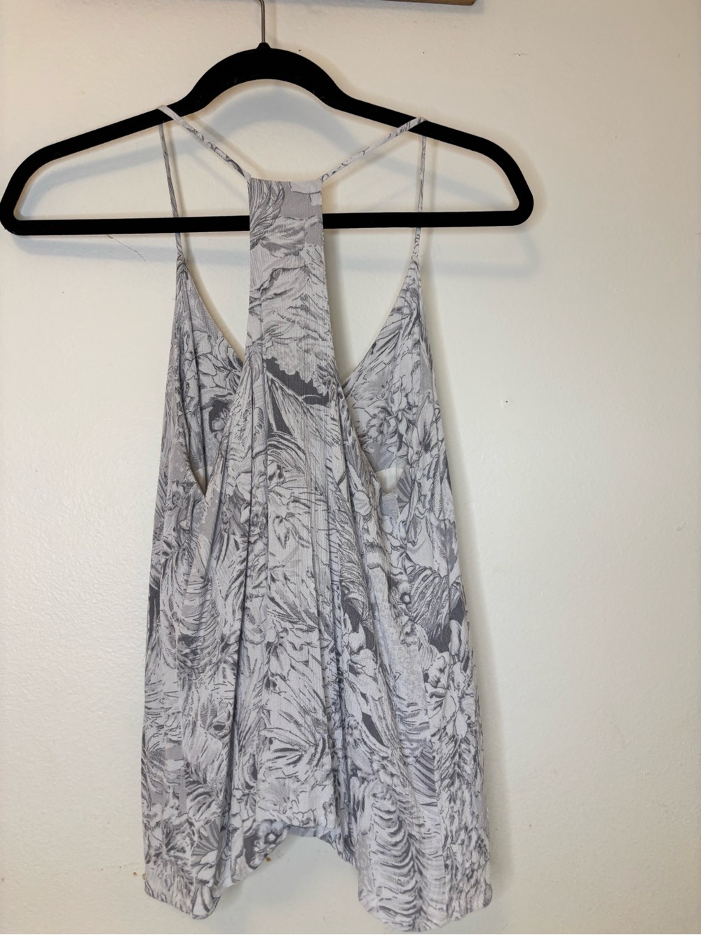 Style Rack Gray Floral Racerback Camisole - Picture 7 of 10
